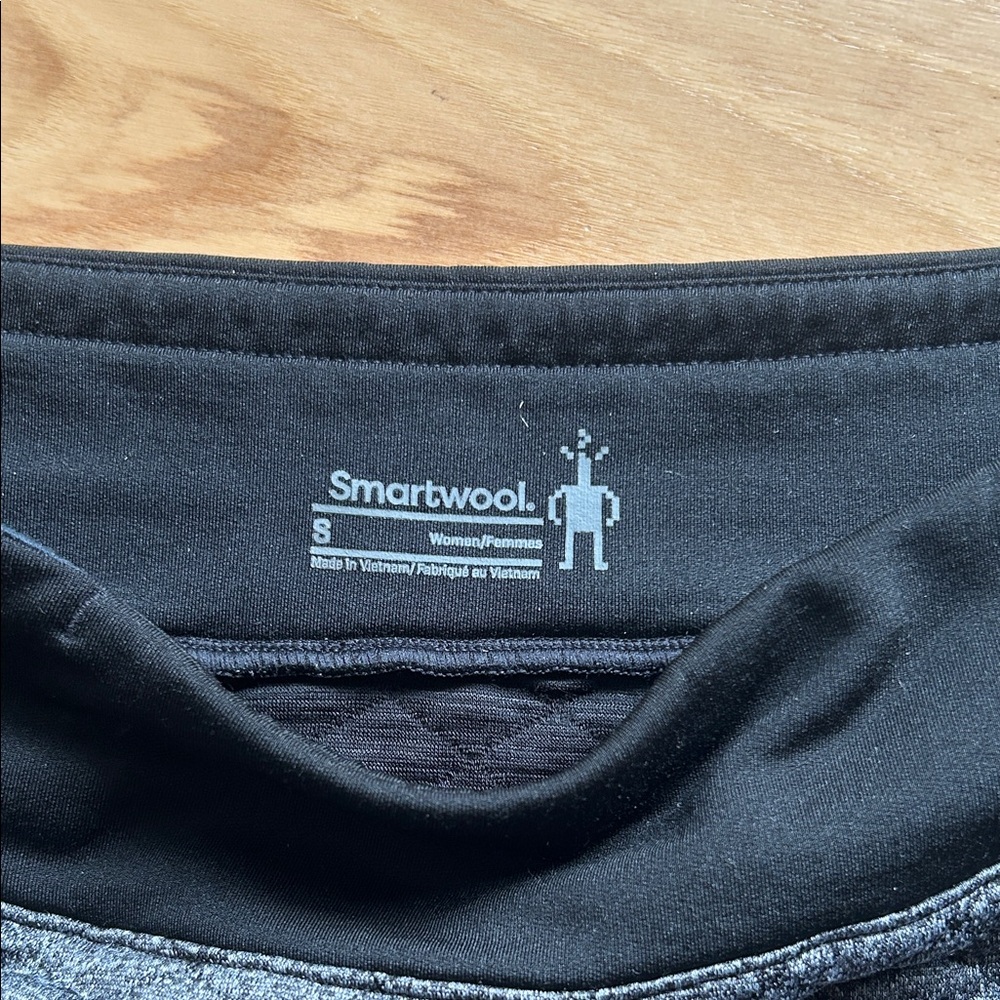 Smartwool Quilted Gray & Black Women’s Skirt - Picture 2 of 6